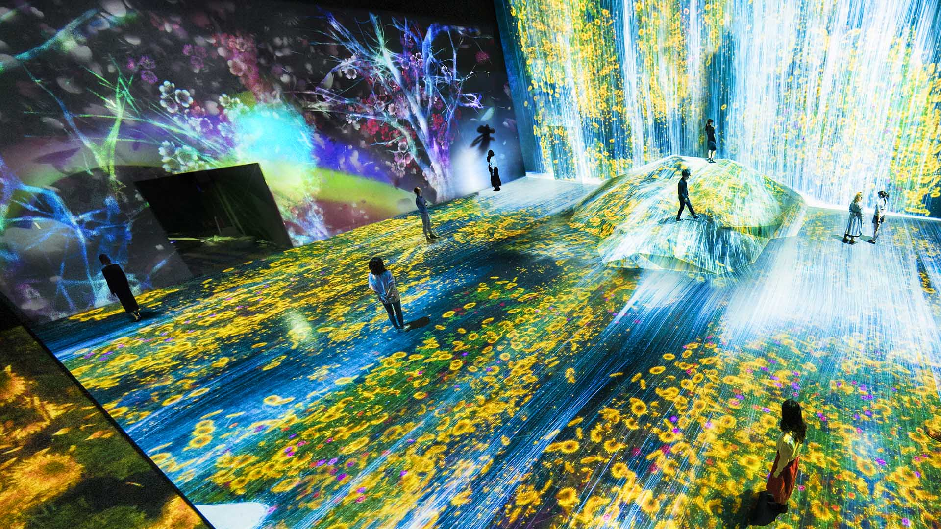 Closures at TeamLab Borderless