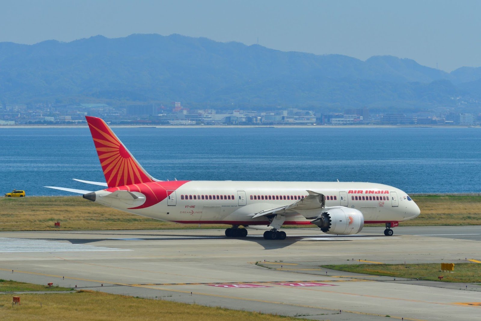 Air India Landmark Airbus and Boeing Aircraft Deals