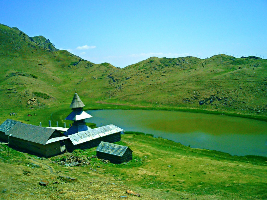 Bhrigu Lake